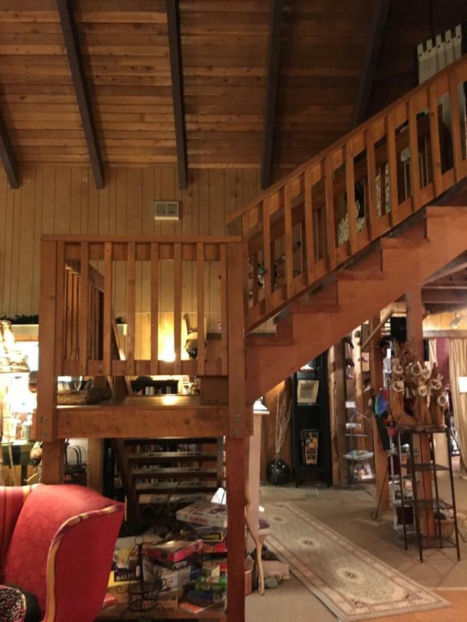 Manitou Lodge Forks Luaran gambar