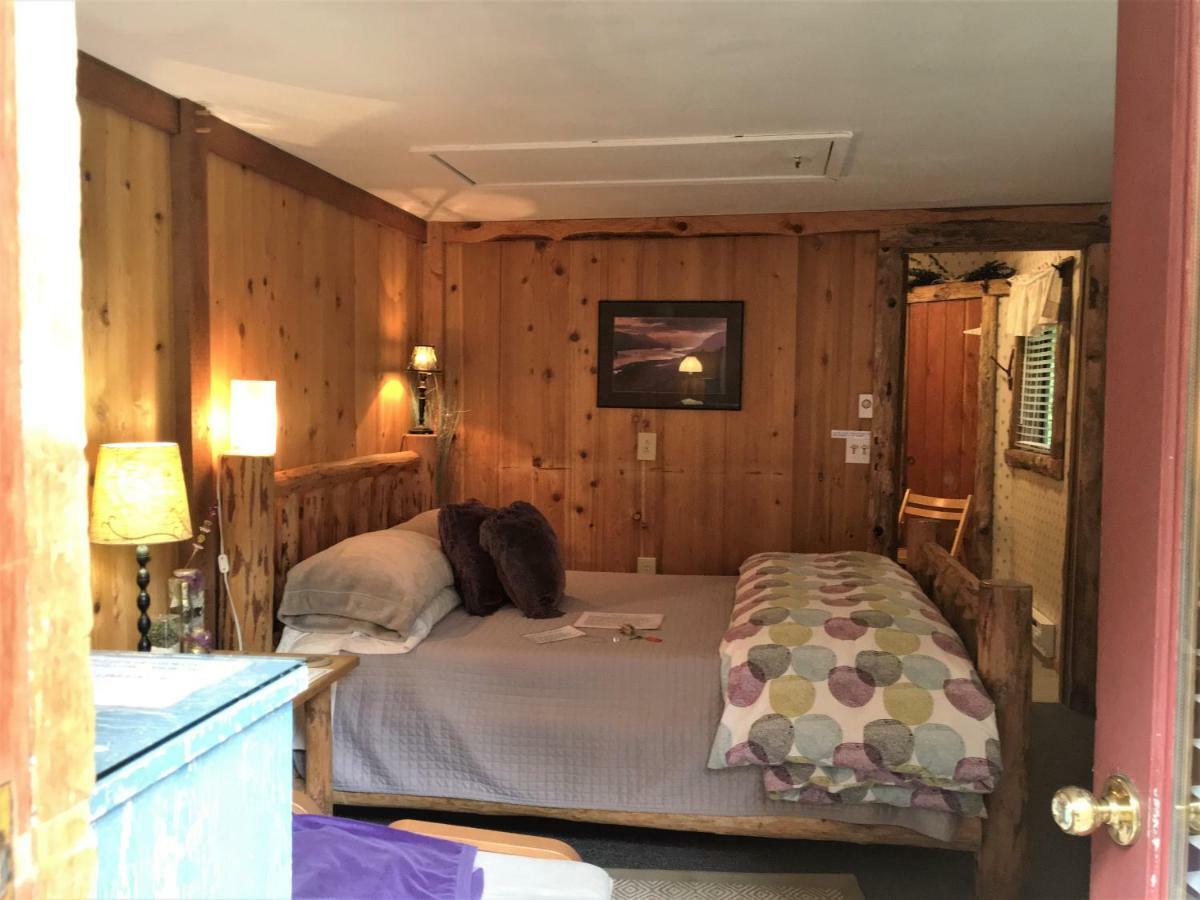 Manitou Lodge Forks Luaran gambar